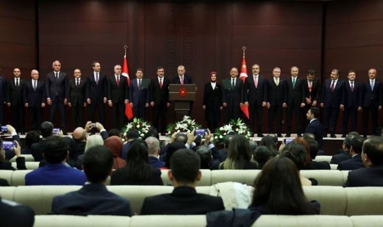 Reuters yeni kabineyi inceledi: 5 İsme dikkat çekti…