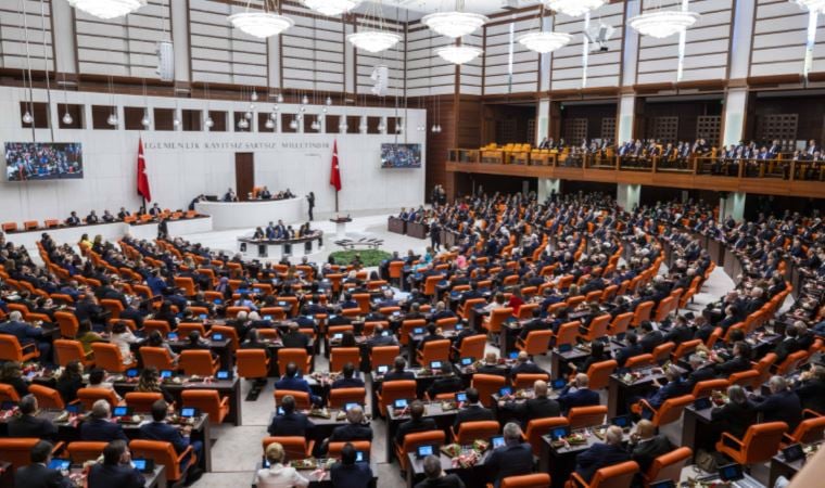 TBMM’de 28. dönem başladı… Siyasi tarihte bir ilk: Oturumu Devlet Bahçeli yönetti