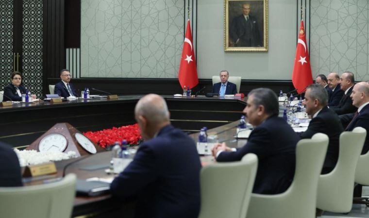 Yeni kabinede Süleyman Soylu, Hulusi Akar ve Mevlüt Çavuşoğlu’na veda!