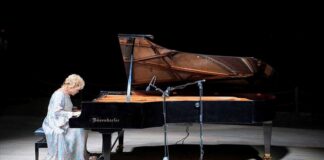 20. Uluslararası Gümüşlük Müzik Festivali’nde Gülsin Onay konseri