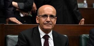 Bakan Şimşek: Öğrencilere vergisiz telefon ve bilgisayar için çalışma sürüyor