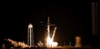 Space X, Uluslararası Uzay İstasyonu’na 4 astronot gönderdi
