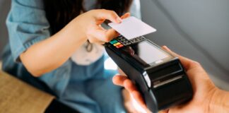 Kredi kartına taksit kaldırıldı mı? Resmi açıklama geldi