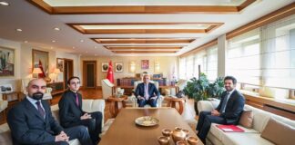 Kültür ve Turizm Bakanı Ersoy, genç piyanist Eren Düzenli’yi kabul etti