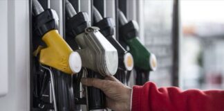 Akaryakıta ÖTV zammı: Tabelalar bu gece değişiyor