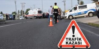 Samsun’da polisten kaçarken tarlaya giren kamyonetteki 5 kişi yaralandı